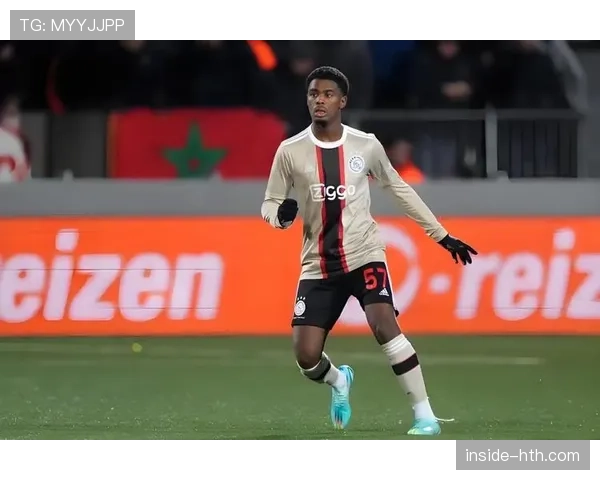 范戴克重返荷甲开启职业生涯新篇章，状态备受期待