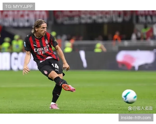 莫德里奇的组织力如何在比赛中改变格局的分析与回顾